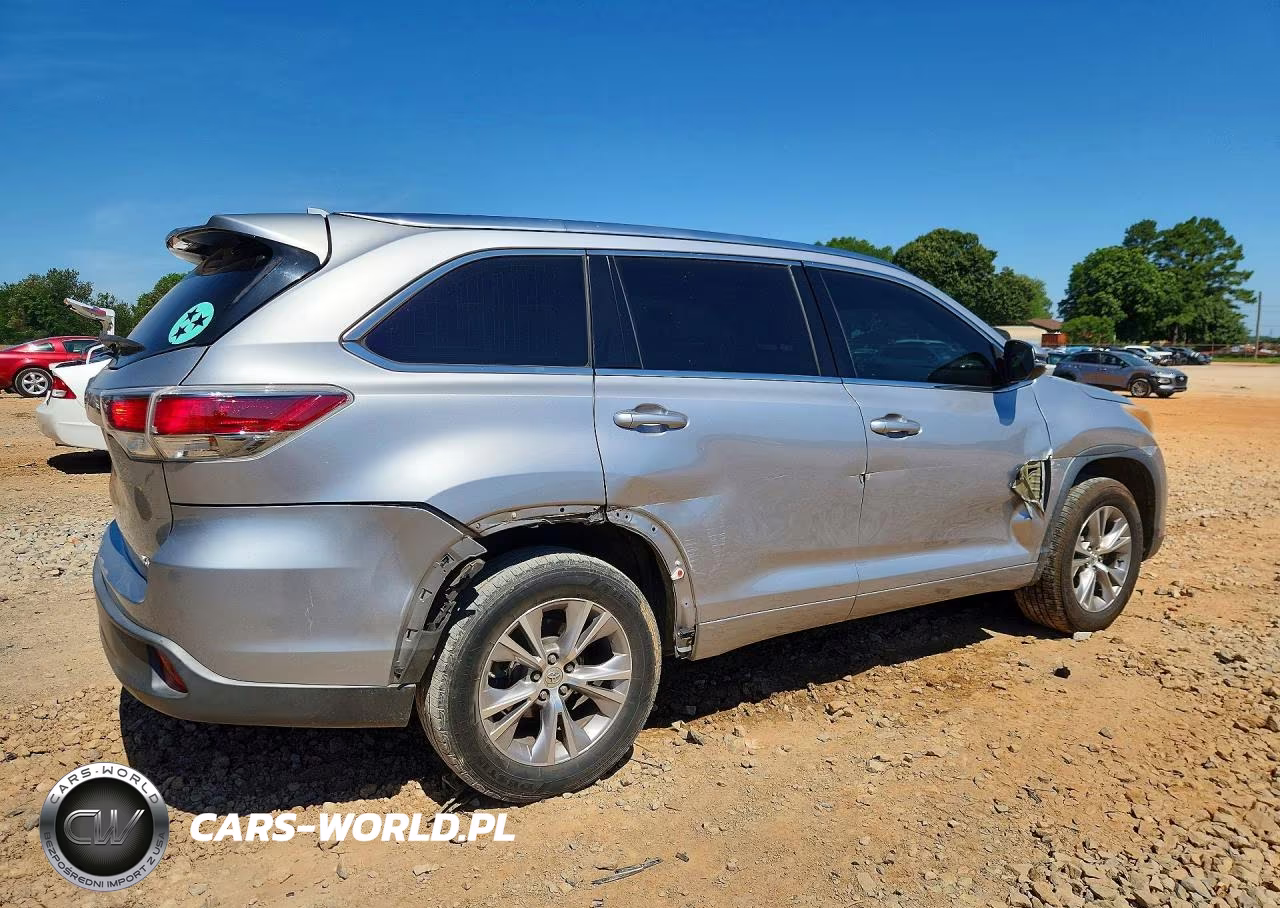 2015 Toyota Highlander Xle VIN:5TDKKRFH9FS058960 - 3