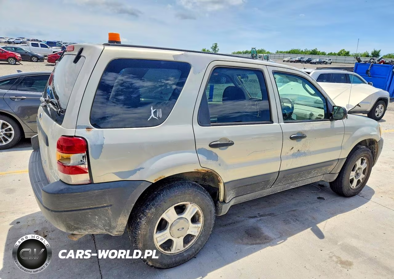 2003 Ford Escape Xlt VIN:1FMYU93173KA91353 - 3