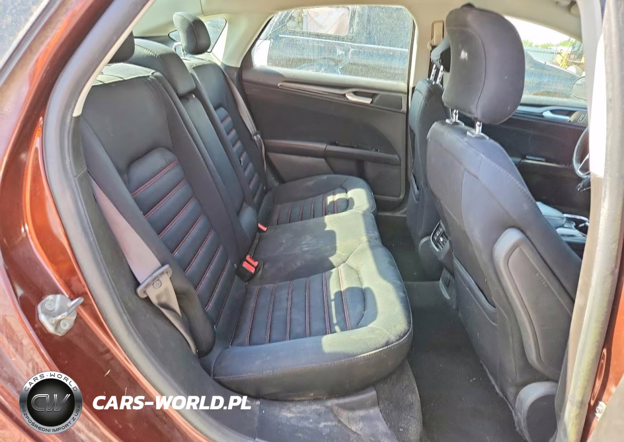 2016 Ford Fusion Se VIN:3FA6P0H70GR160225 - 10
