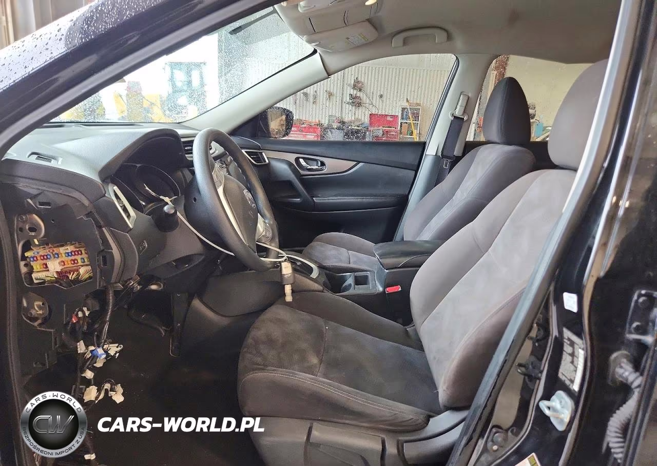 2015 Nissan Rogue S VIN:KNMAT2MV6FP535041 - 7