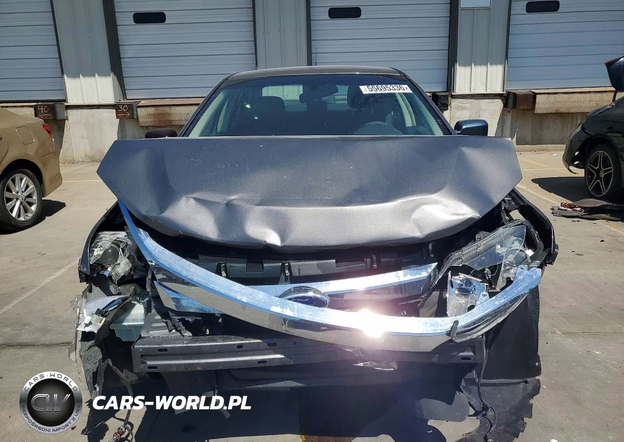2011 Ford Fusion VIN:3FAHP0HA5BR232355 - 5