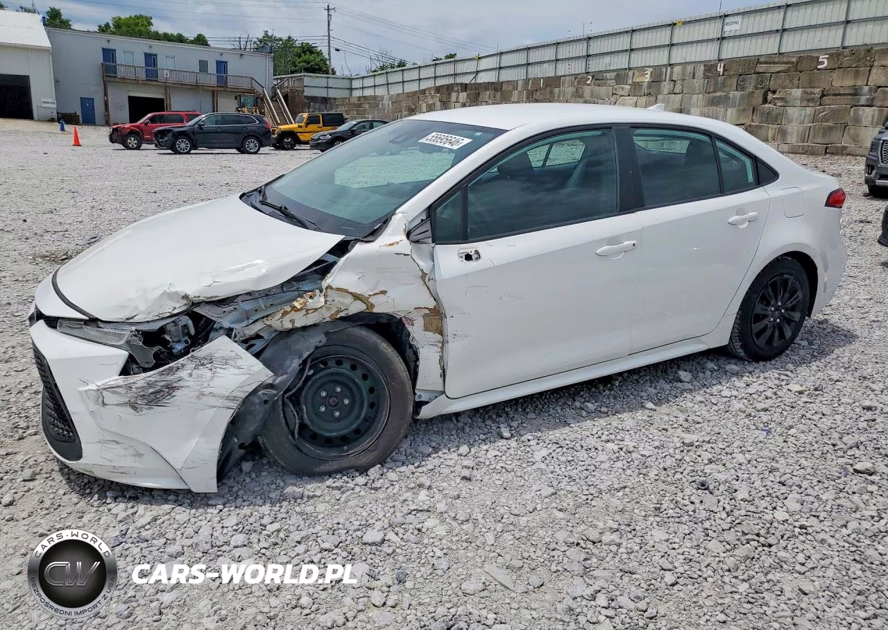 2022 Toyota Corolla Le – zdjęcie 1 z 13