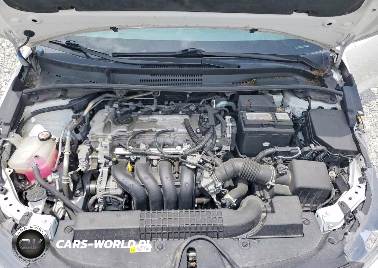 2022 Toyota Corolla Le VIN:5YFEPMAE1NP298588 - 11