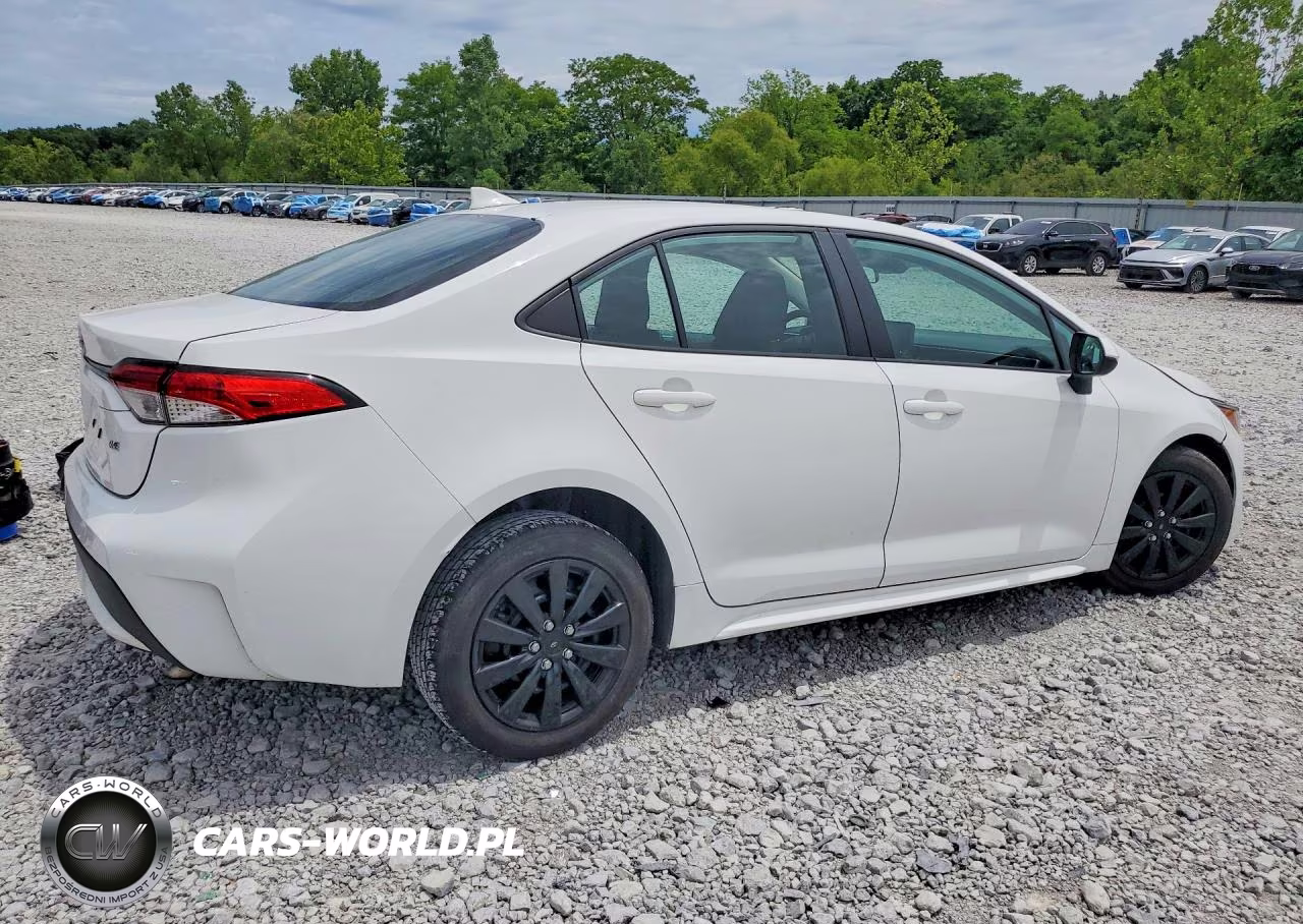 2022 Toyota Corolla Le VIN:5YFEPMAE1NP298588 - 3