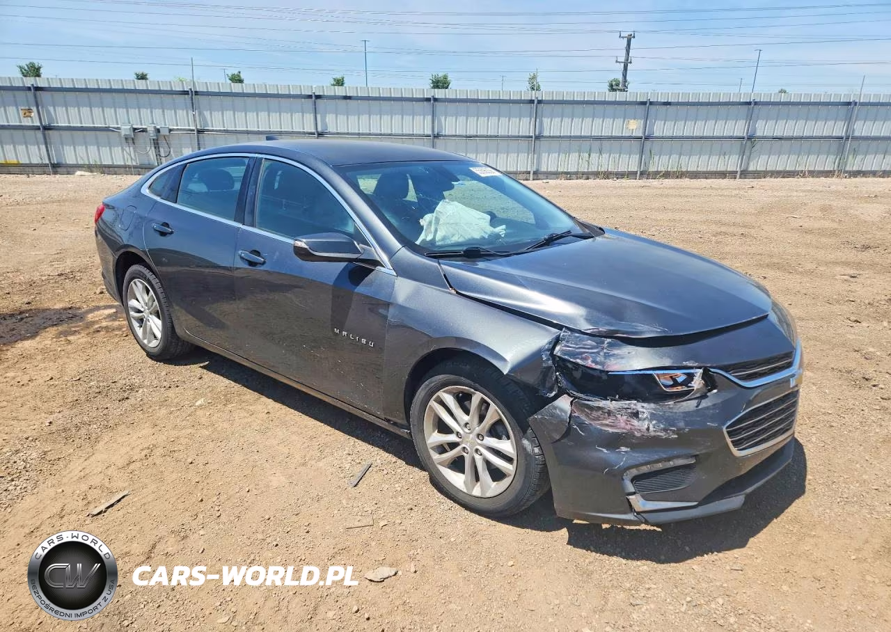 2016 Chevrolet Malibu Lt VIN:1G1ZE5ST2GF246030 - 4