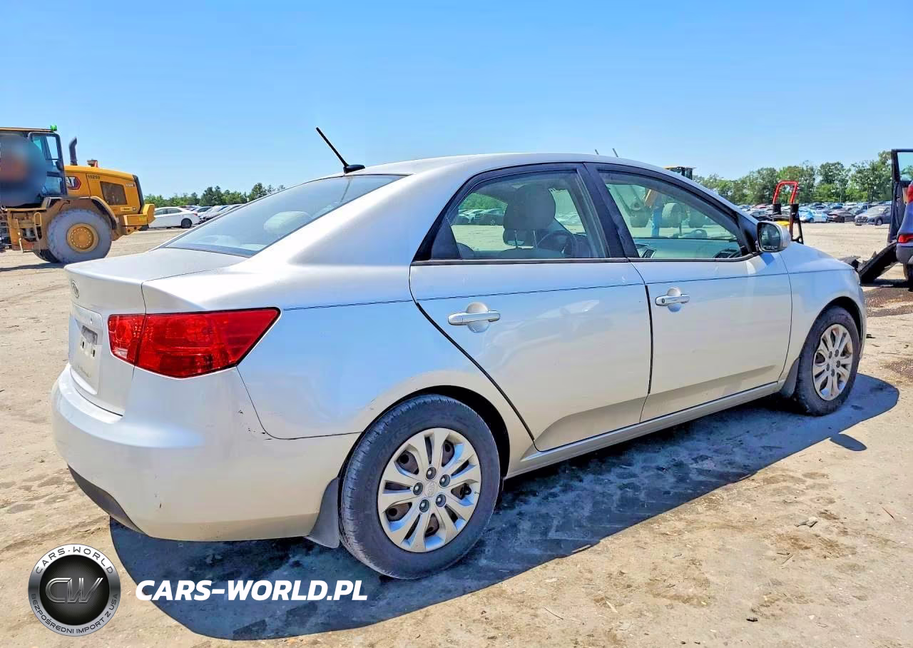 2011 Kia Forte Lx VIN:KNAFT4A23B5402591 - 3