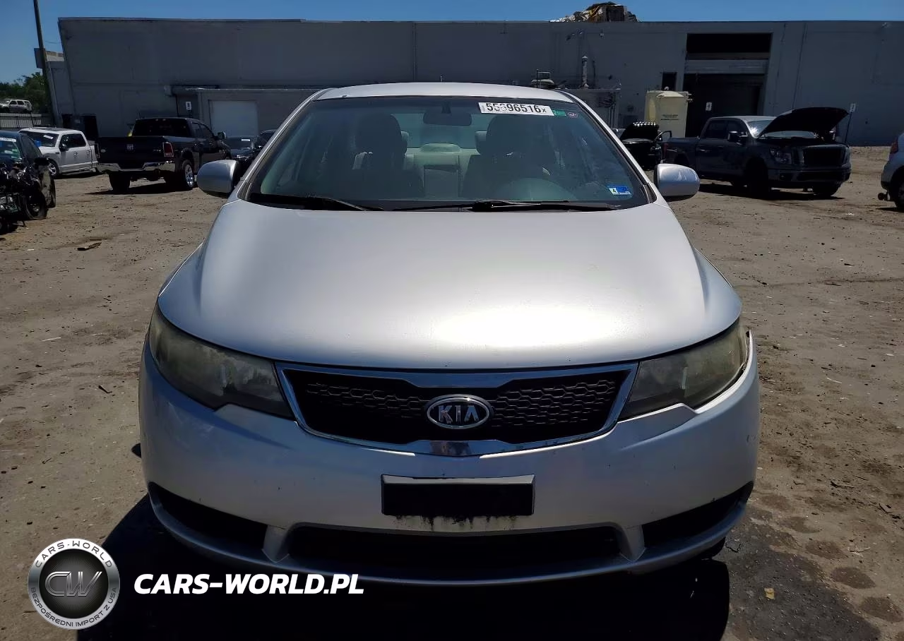2011 Kia Forte Lx VIN:KNAFT4A23B5402591 - 5