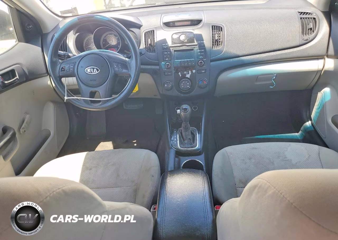2011 Kia Forte Lx VIN:KNAFT4A23B5402591 - 8