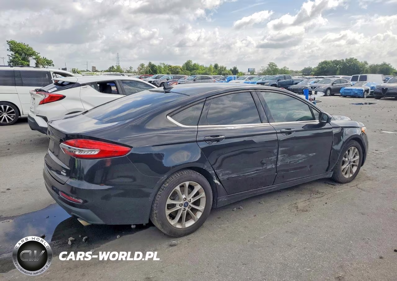 2019 Ford Fusion Se VIN:3FA6P0HD0KR280864 - 3