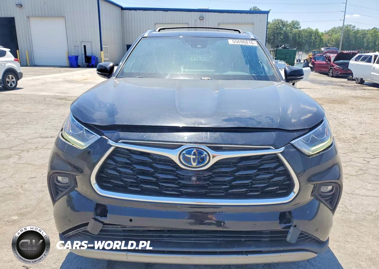 2022 Toyota Highlander Hybrid Platinum VIN:5TDFARAH4NS014388 - 5