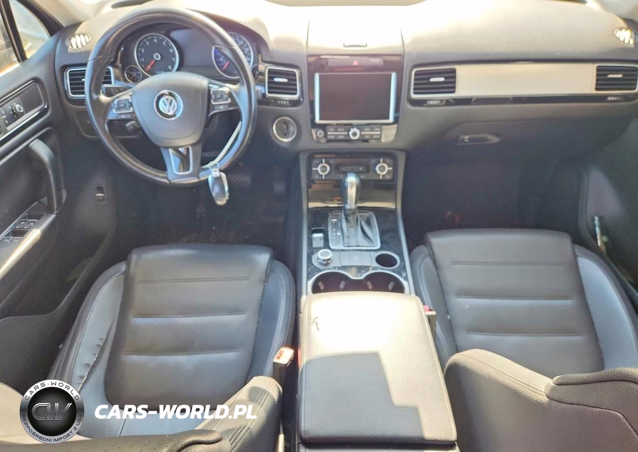 2012 Volkswagen Touareg V6 VIN:WVGEF9BP0CD008157 - 8