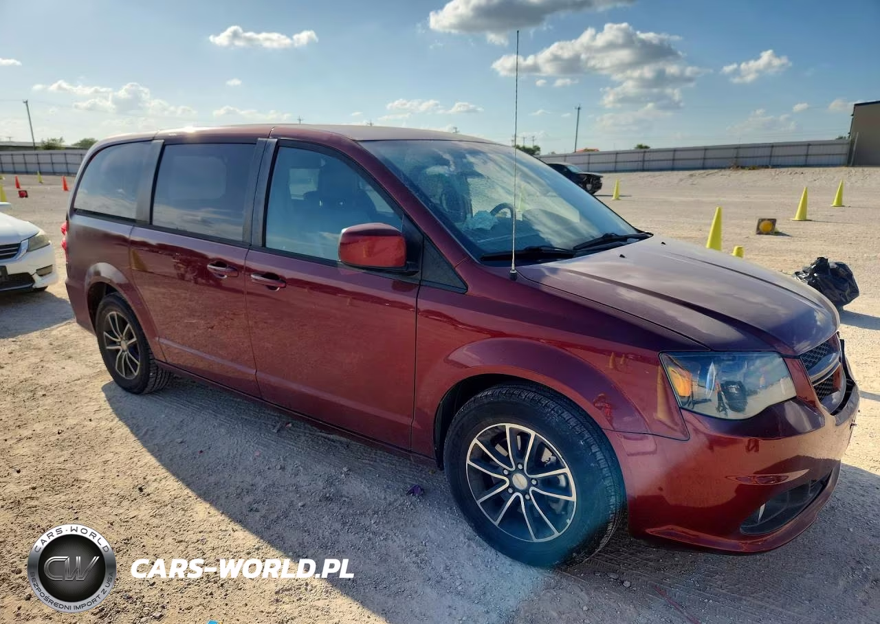 2018 Dodge Grand Caravan Gt VIN:2C4RDGEG8JR195461 - 4
