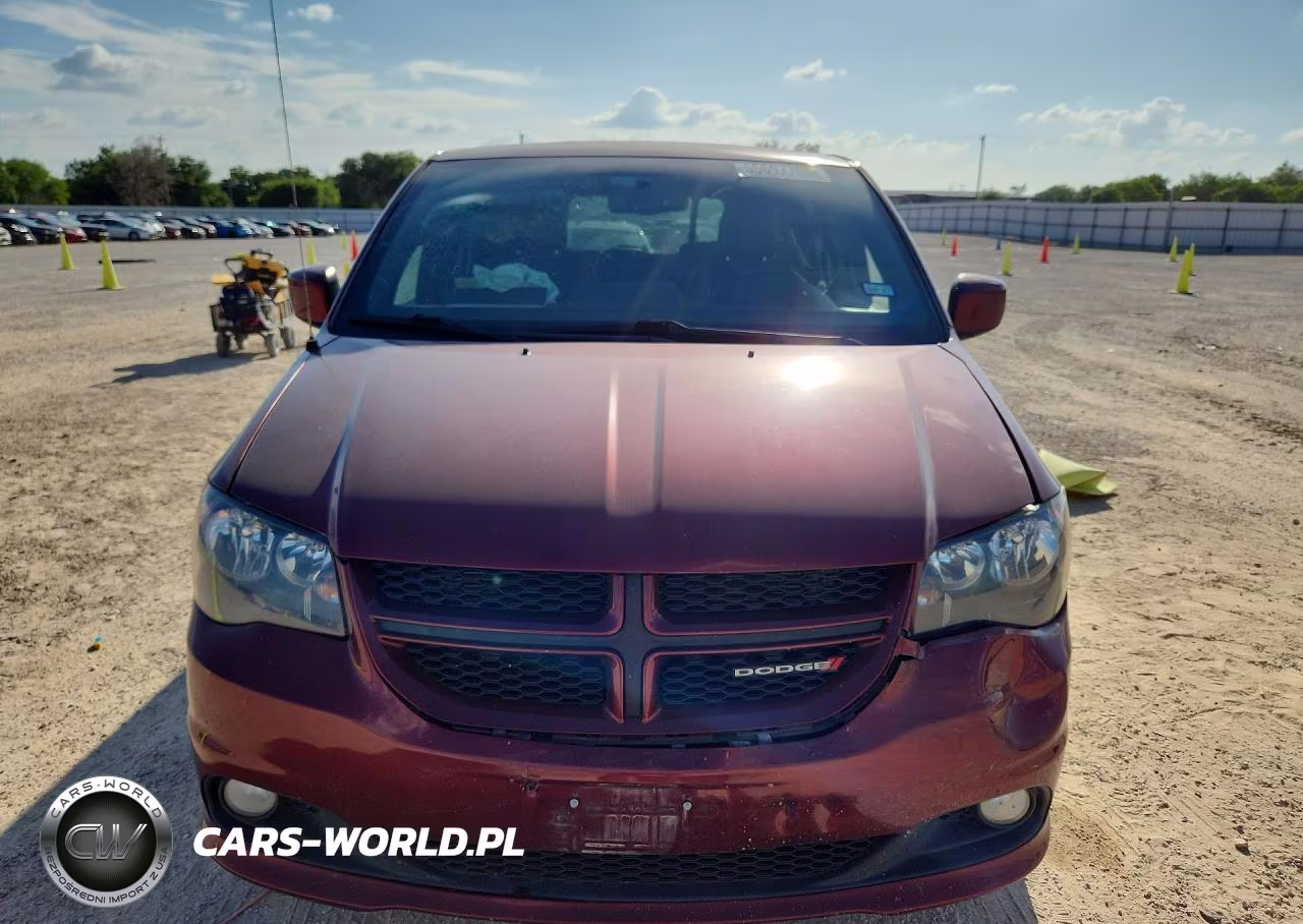 2018 Dodge Grand Caravan Gt VIN:2C4RDGEG8JR195461 - 5