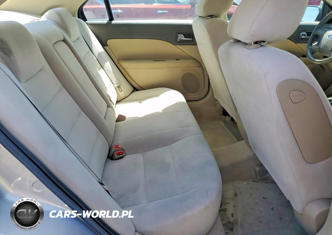 2009 Ford Fusion S 4D Sedan 4 VIN:3FAHP06Z09R219614 - 10