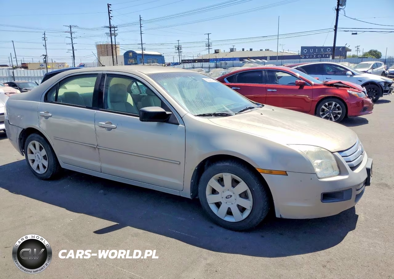 2009 Ford Fusion S 4D Sedan 4 VIN:3FAHP06Z09R219614 - 4