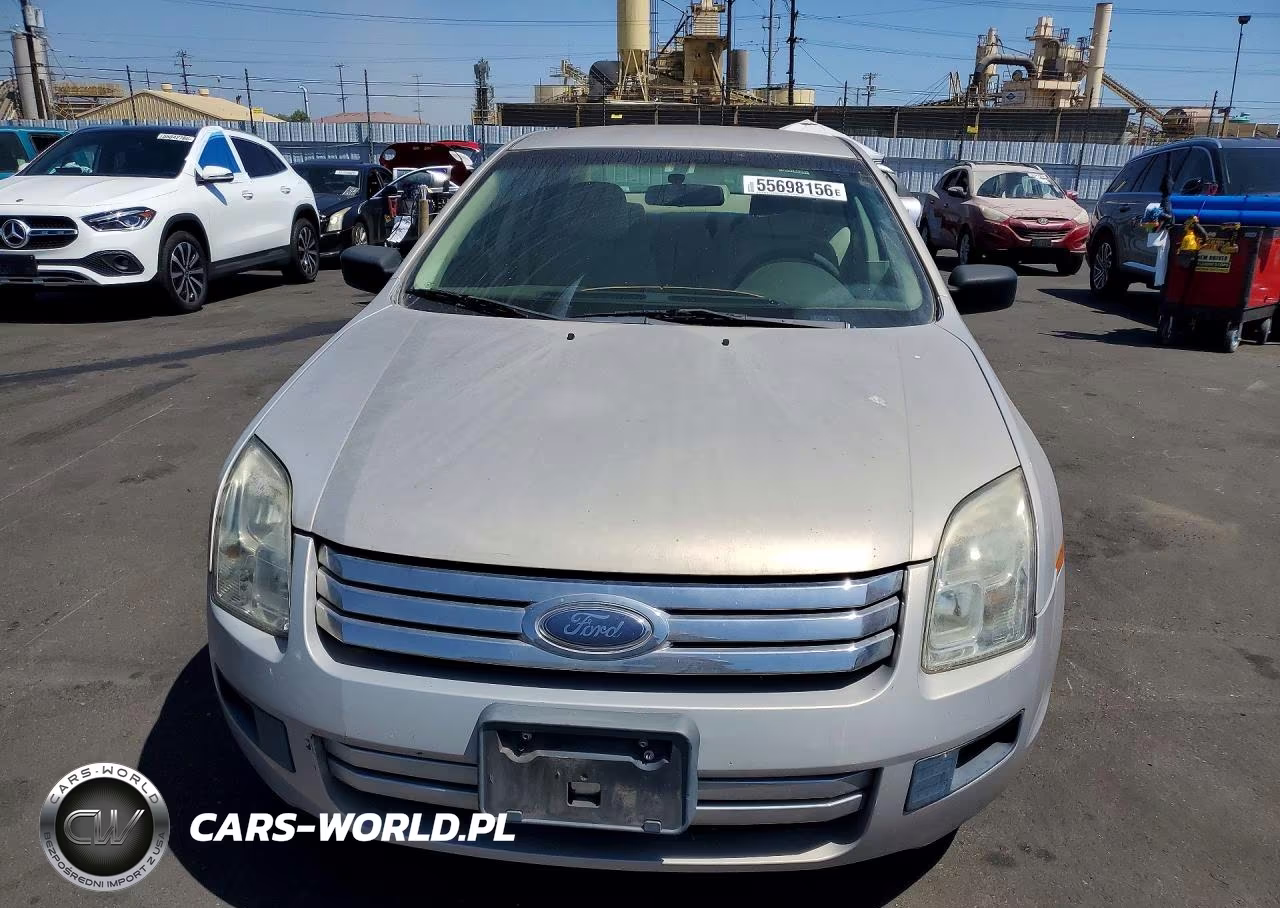 2009 Ford Fusion S 4D Sedan 4 VIN:3FAHP06Z09R219614 - 5
