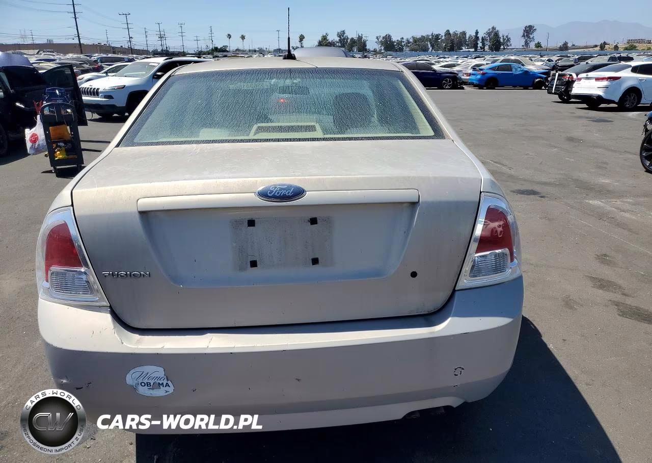 2009 Ford Fusion S 4D Sedan 4 VIN:3FAHP06Z09R219614 - 6