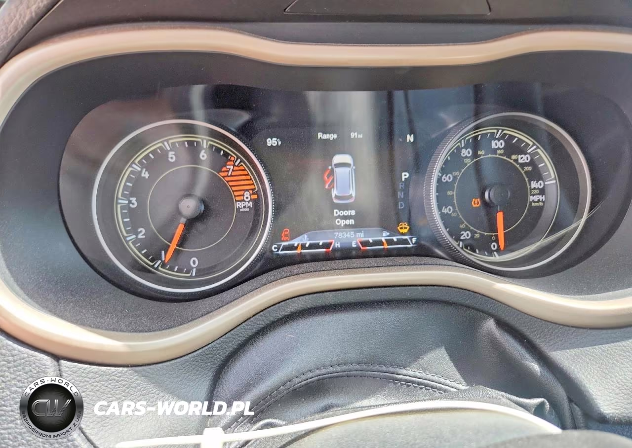 2016 Jeep Cherokee Limited VIN:1C4PJLDS6GW200915 - 9