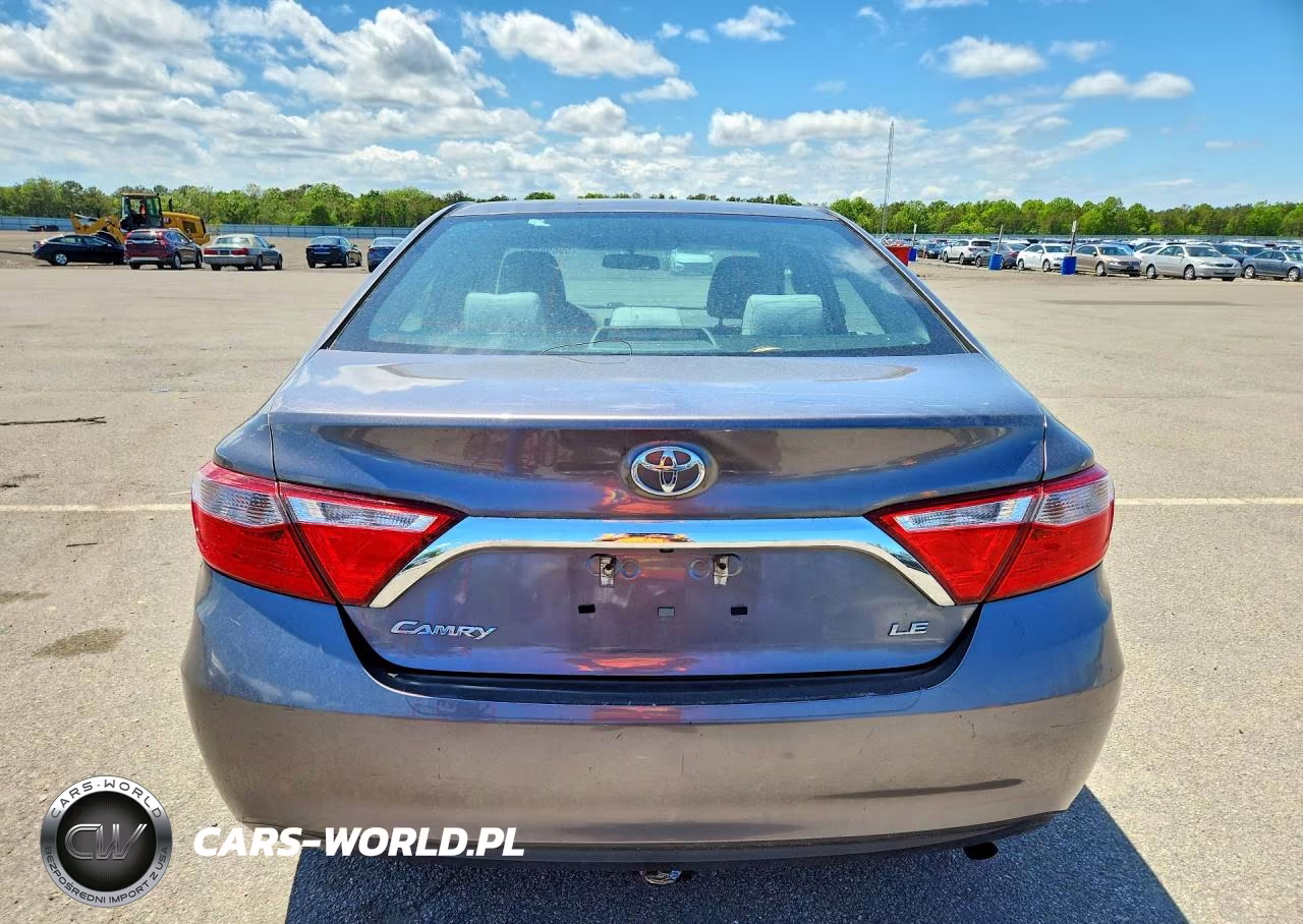 2017 Toyota Camry Le VIN:4T1BF1FK2HU698150 - 6