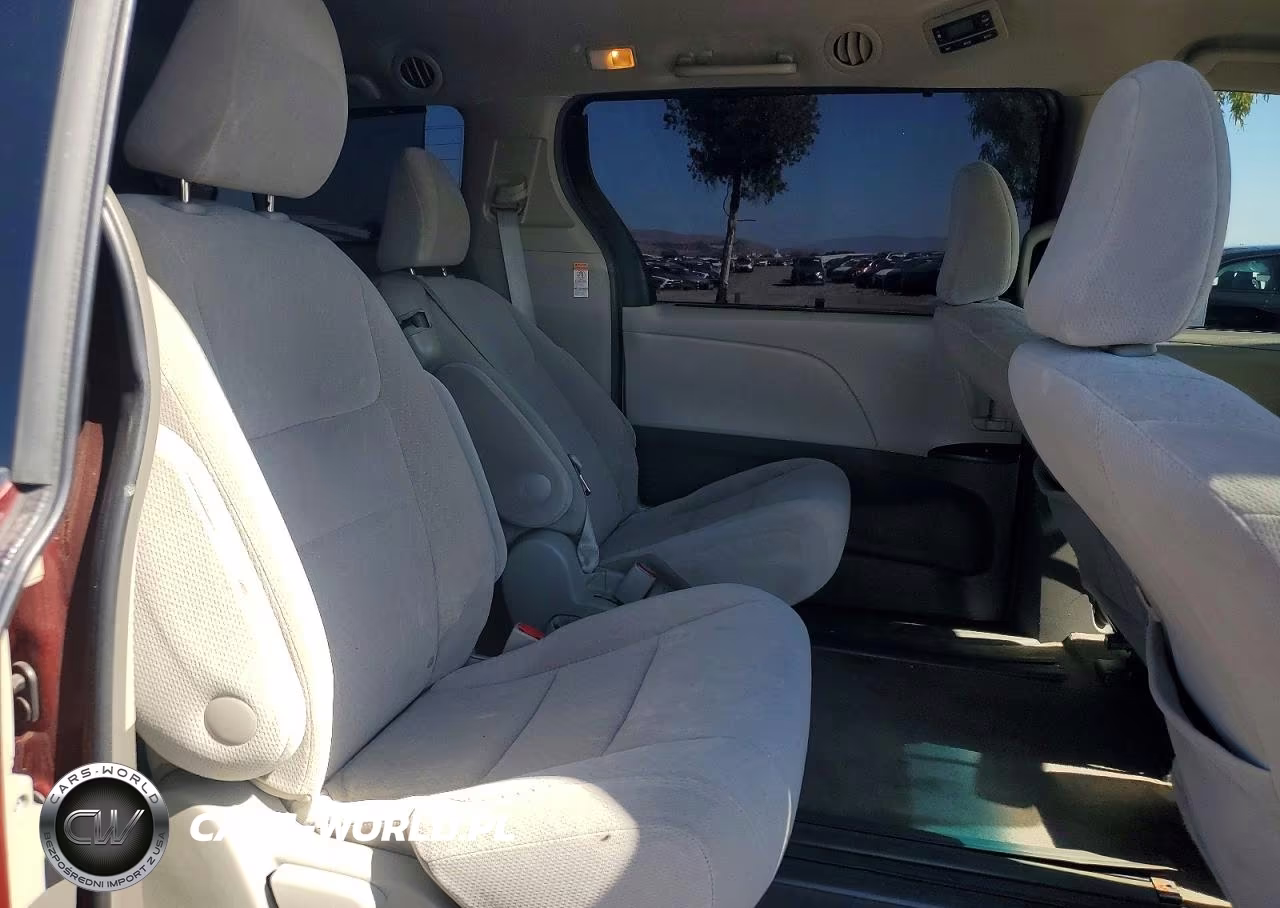 2015 Toyota Sienna Le VIN:5TDKK3DC8FS535110 - 11