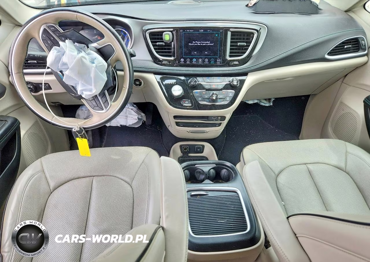 2018 Chrysler Pacifica Hybrid Limited VIN:2C4RC1N77JR105569 - 8