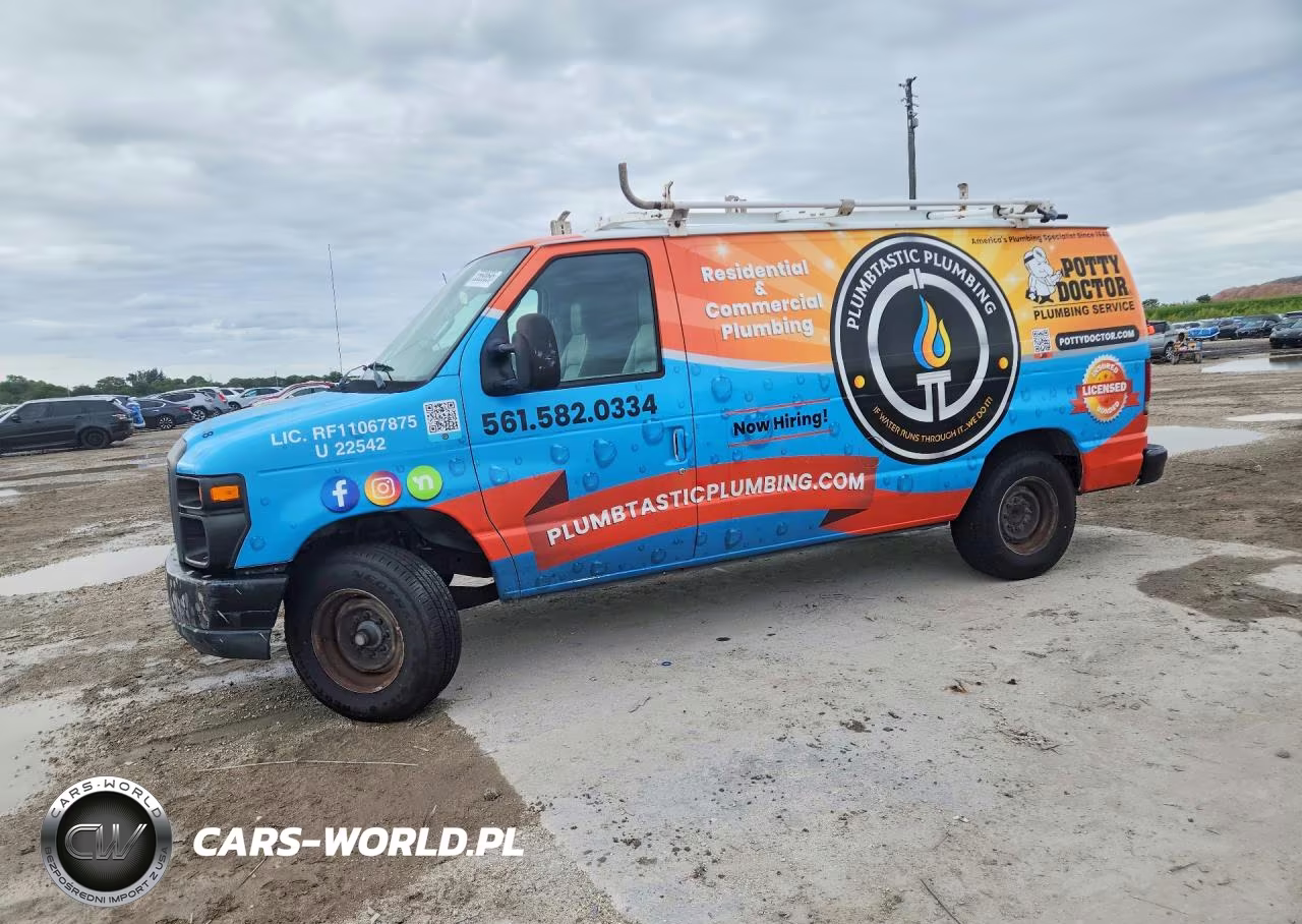 2013 Ford Econoline E150 Van – zdjęcie 1 z 12