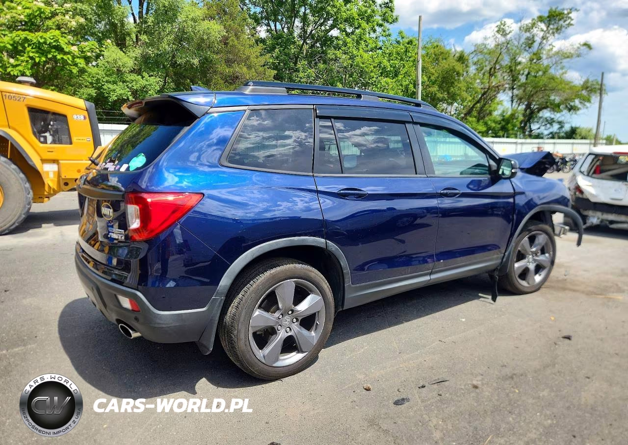 2021 Honda Passport Touring VIN:5FNYF8H94MB032038 - 3