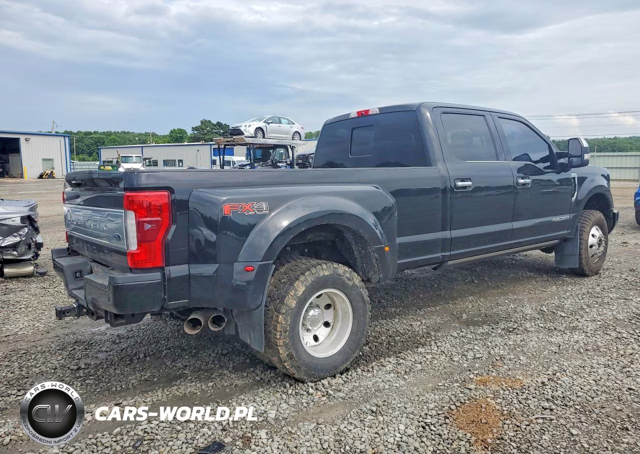 2017 Ford F350 Super Duty VIN:1FT8W3DT8HEB40304 - 3