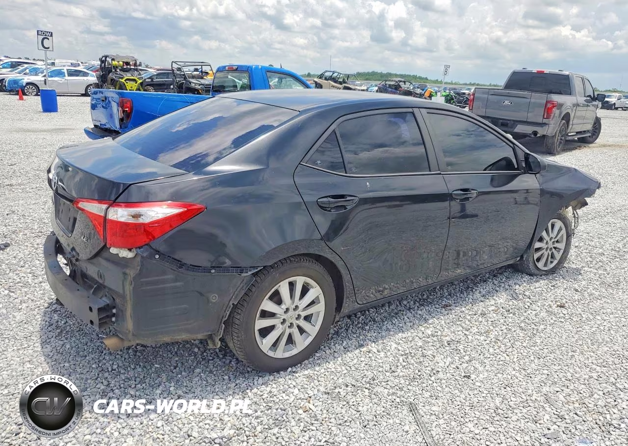 2016 Toyota Corolla Le VIN:5YFBURHE7GP444011 - 3