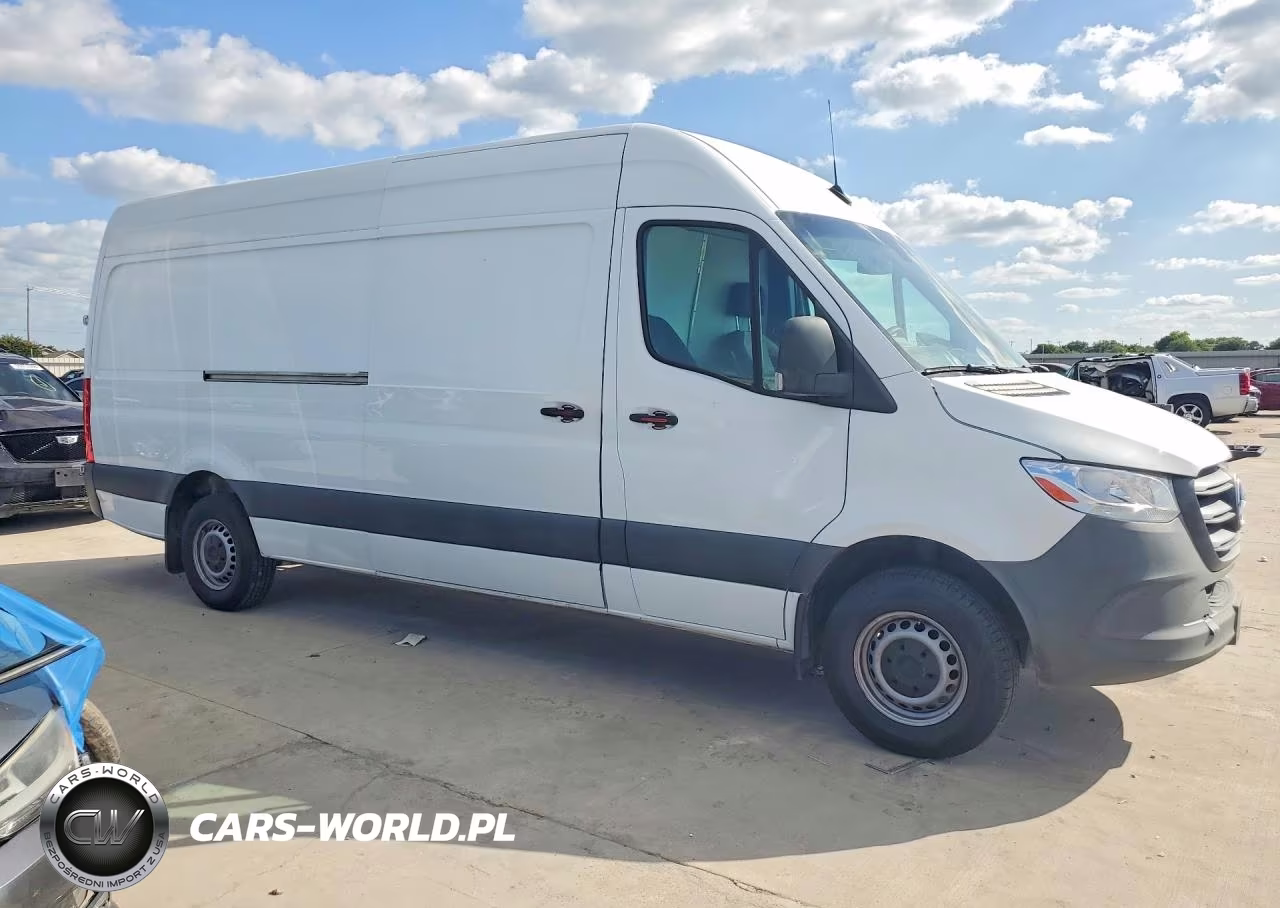 2021 Mercedes-Benz Sprinter 2500 VIN:W1W40CHY5MT051788 - 4