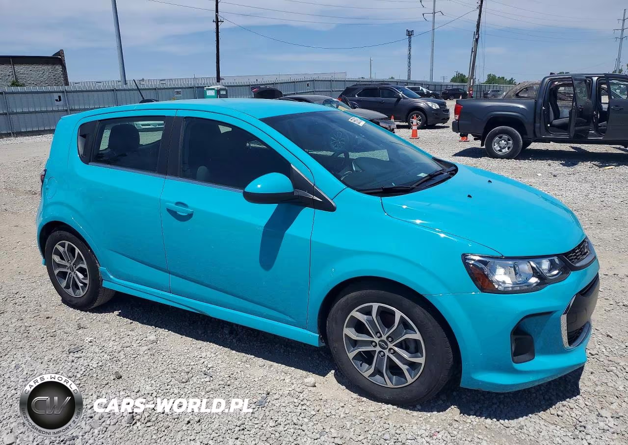 2020 Chevrolet Sonic Lt VIN:1G1JD6SB4L4108959 - 4