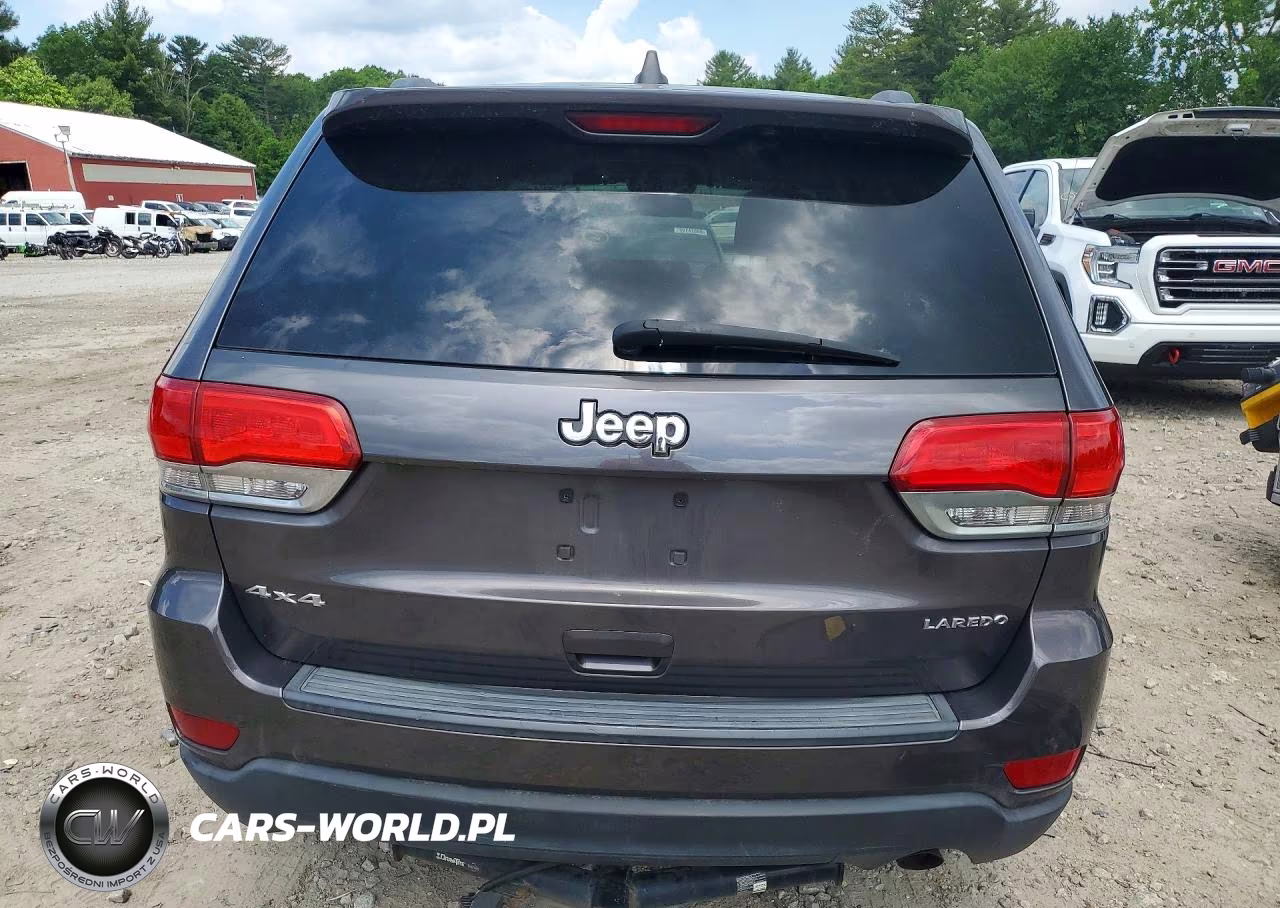 2015 Jeep Grand Cherokee Laredo VIN:1C4RJFAG4FC636740 - 6