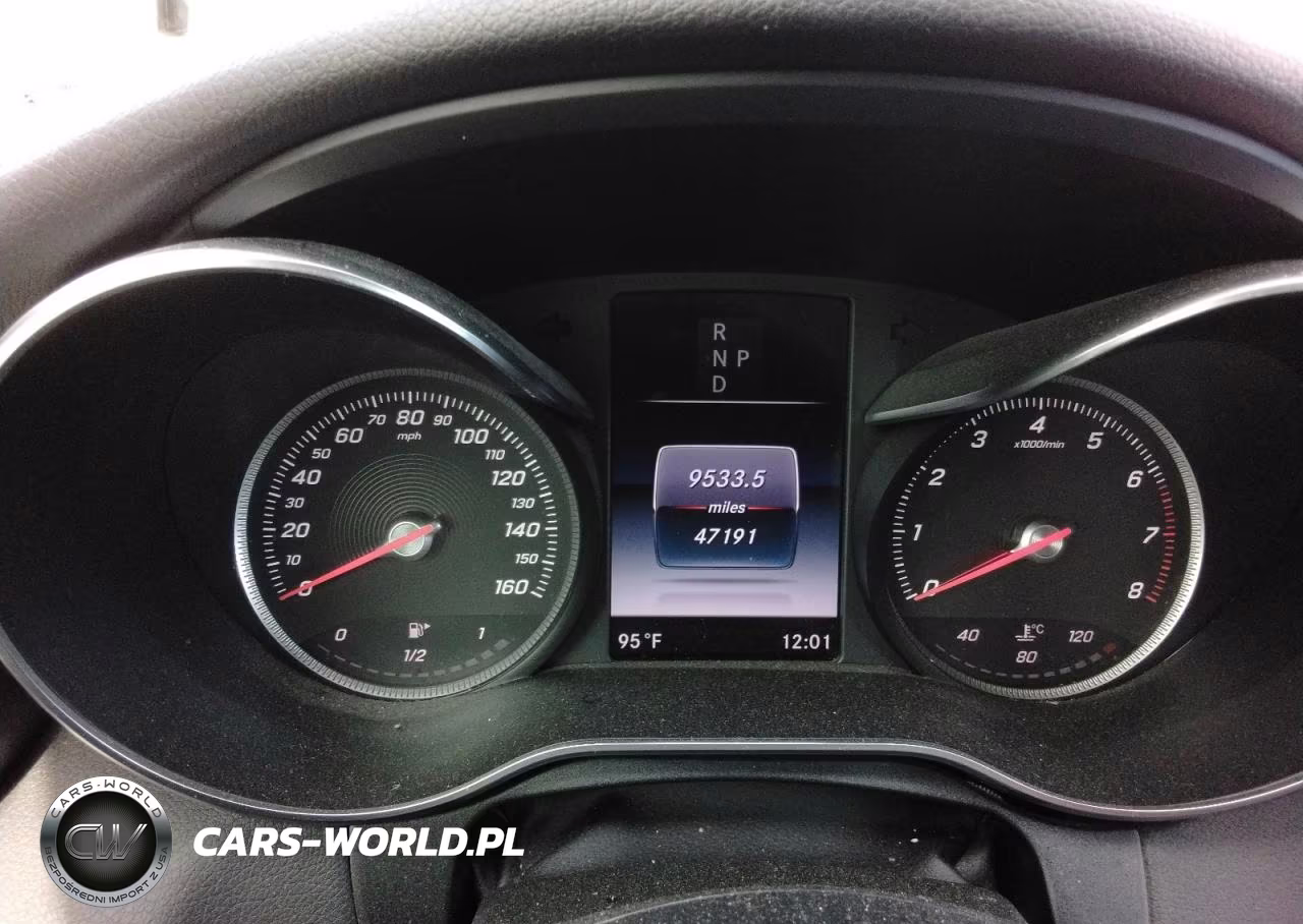 2017 Mercedes-Benz C 300 VIN:55SWF4JBXHU199618 - 9