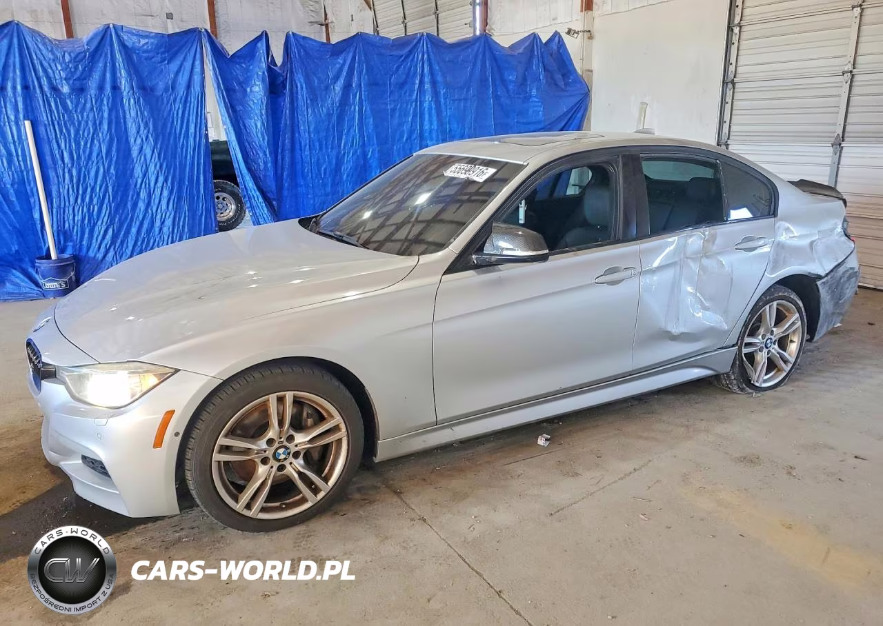 2013 BMW 335 Xi – zdjęcie 1 z 12