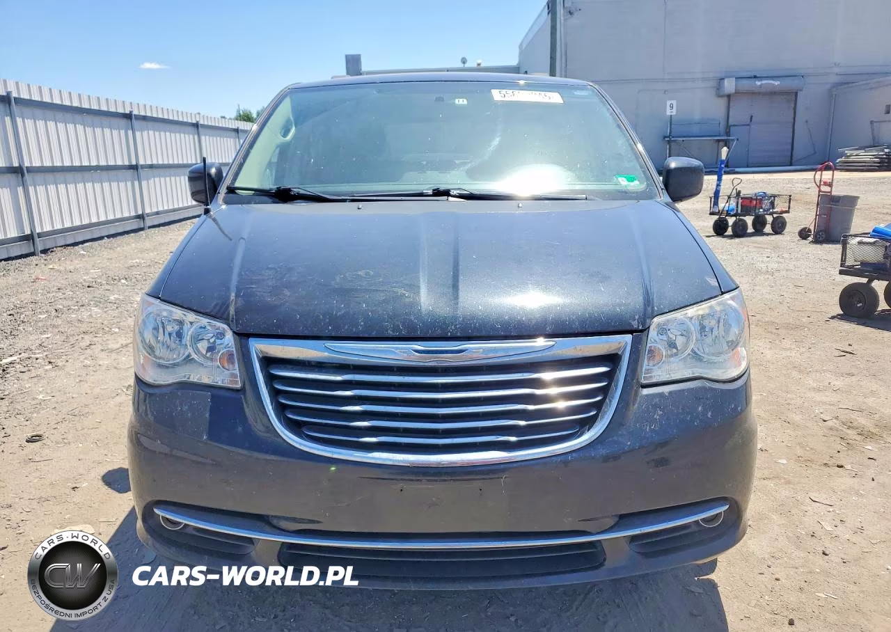 2016 Chrysler Town & Country Touring VIN:2C4RC1BG0GR297057 - 5