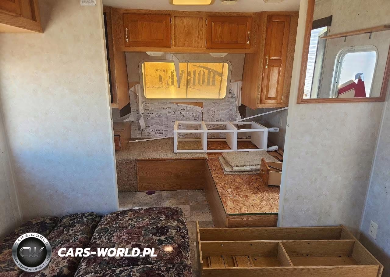 2002 Keystone Hornet Camper VIN:4YTC27B2527303619 - 5