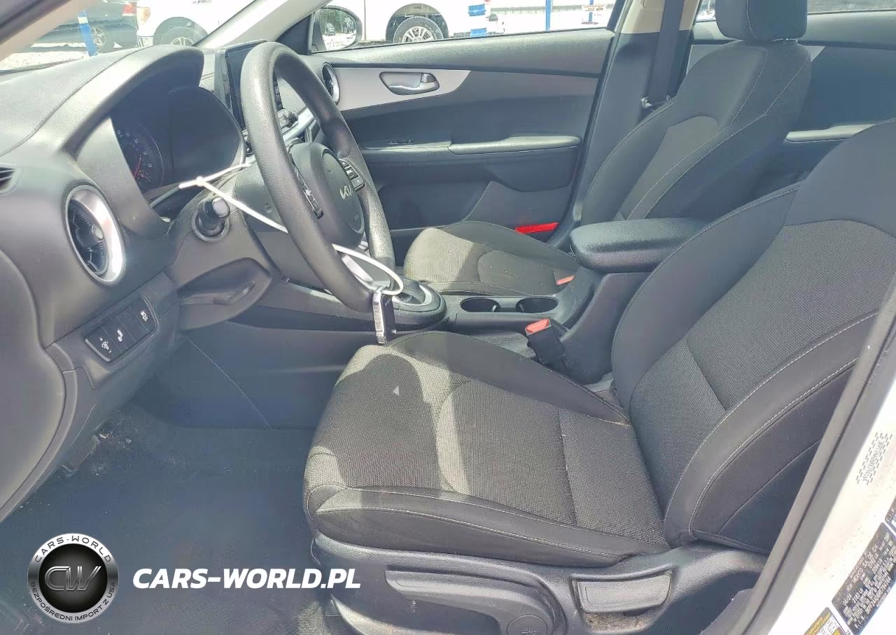 2024 Kia Forte Lxs VIN:3KPF24AD6RE794164 - 7