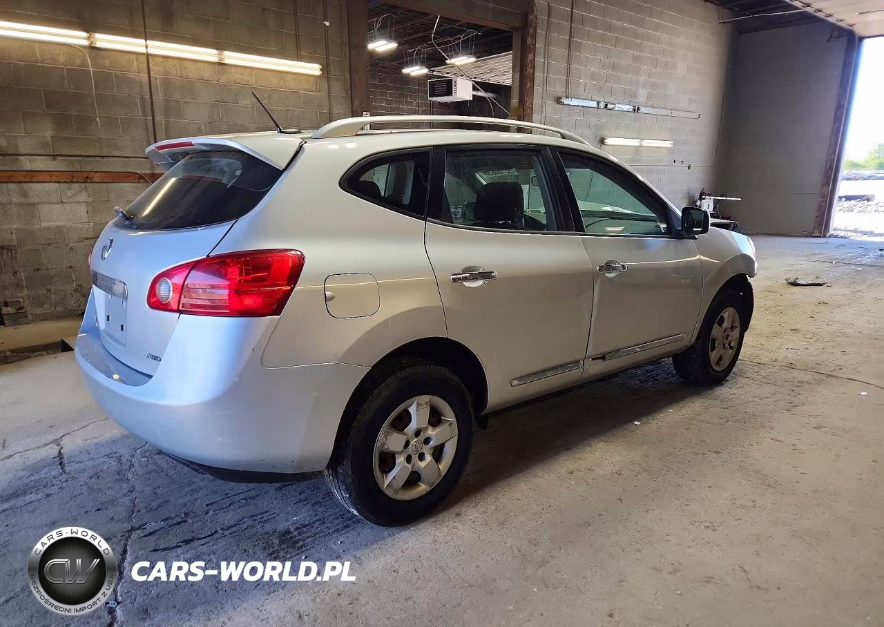 2015 Nissan Rogue Select S VIN:JN8AS5MV3FW755039 - 3