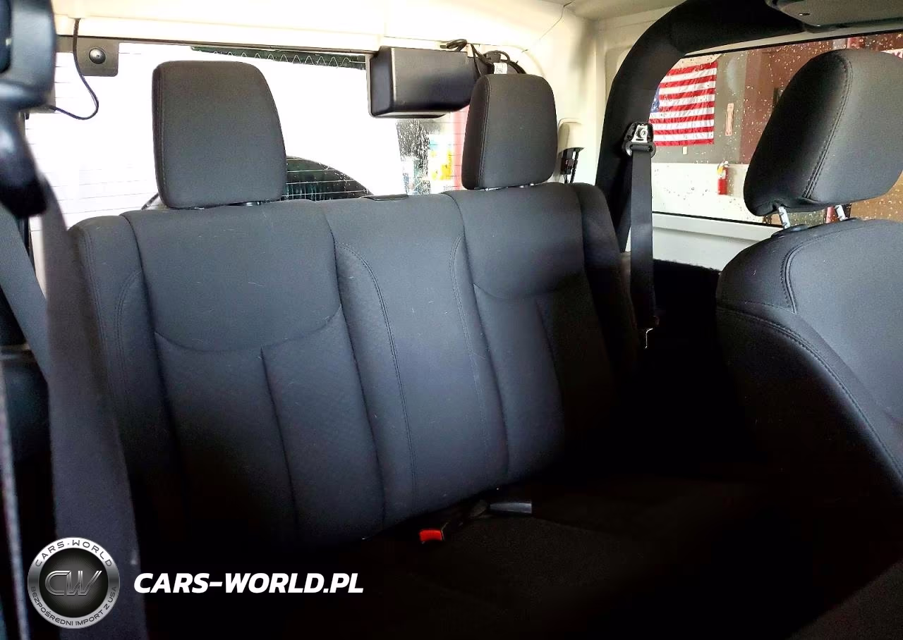2017 Jeep Wrangler Sport VIN:1C4AJWAG3HL553705 - 10