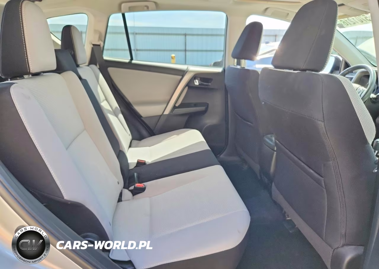 2018 Toyota Rav4 Xle VIN:2T3WFREV1JW463084 - 11