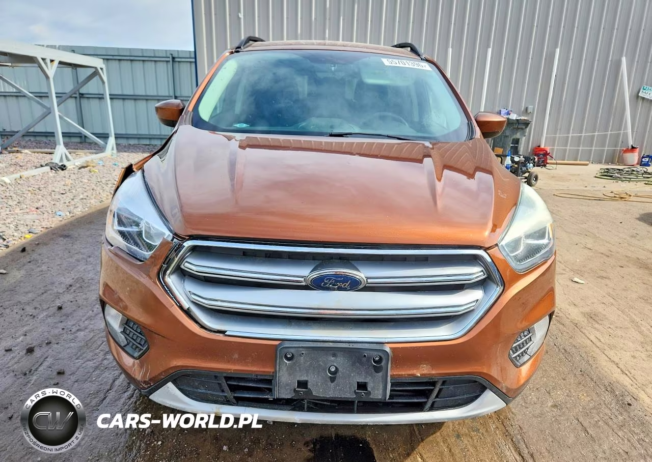 2017 Ford Escape Se VIN:1FMCU9G9XHUE13893 - 5