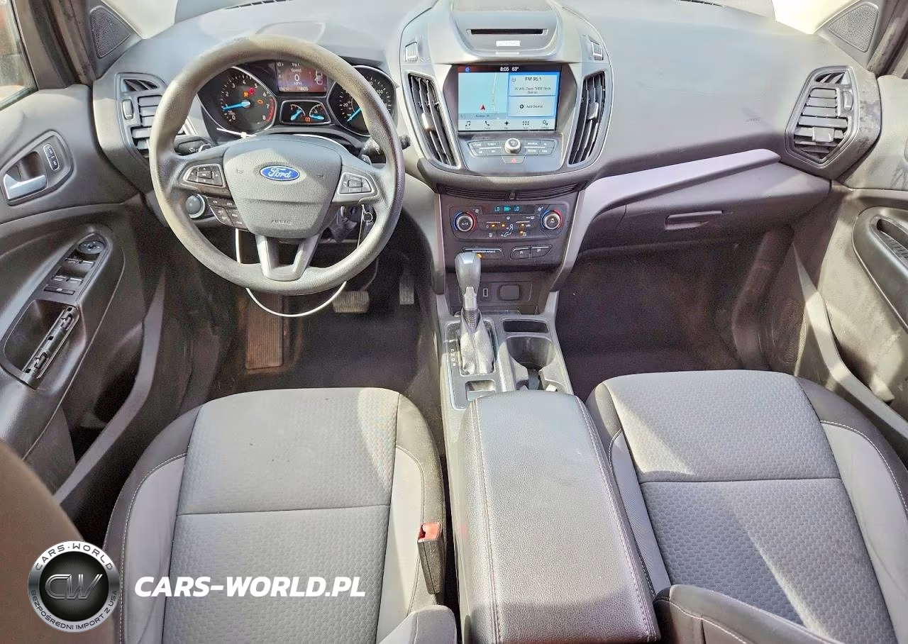 2017 Ford Escape Se VIN:1FMCU9G9XHUE13893 - 8