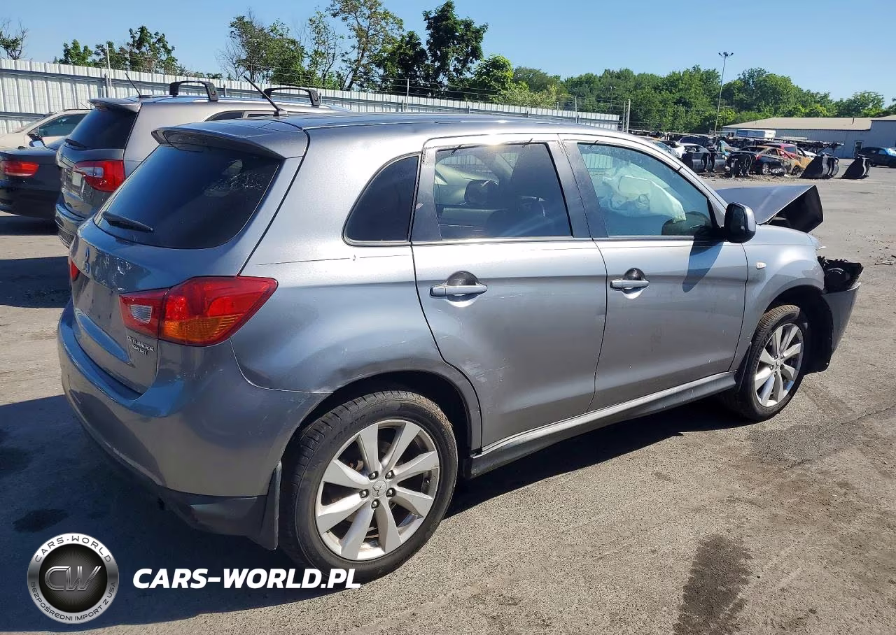 2014 Mitsubishi Outlander Sport Es VIN:4A4AP3AU5EE018936 - 3