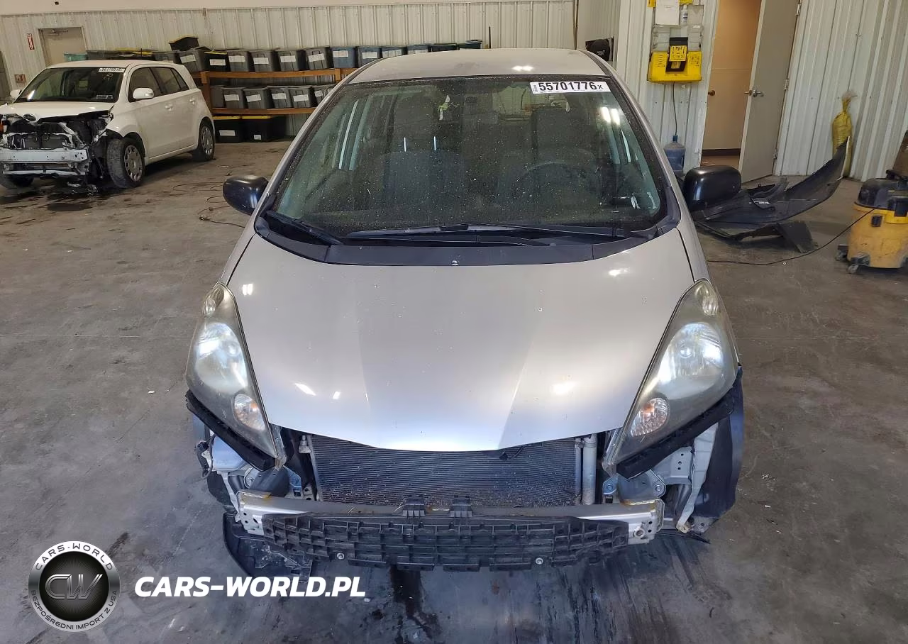 2011 Honda Fit VIN:JHMGE8G36BS001416 - 5