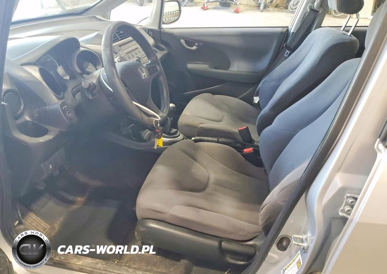 2011 Honda Fit VIN:JHMGE8G36BS001416 - 7