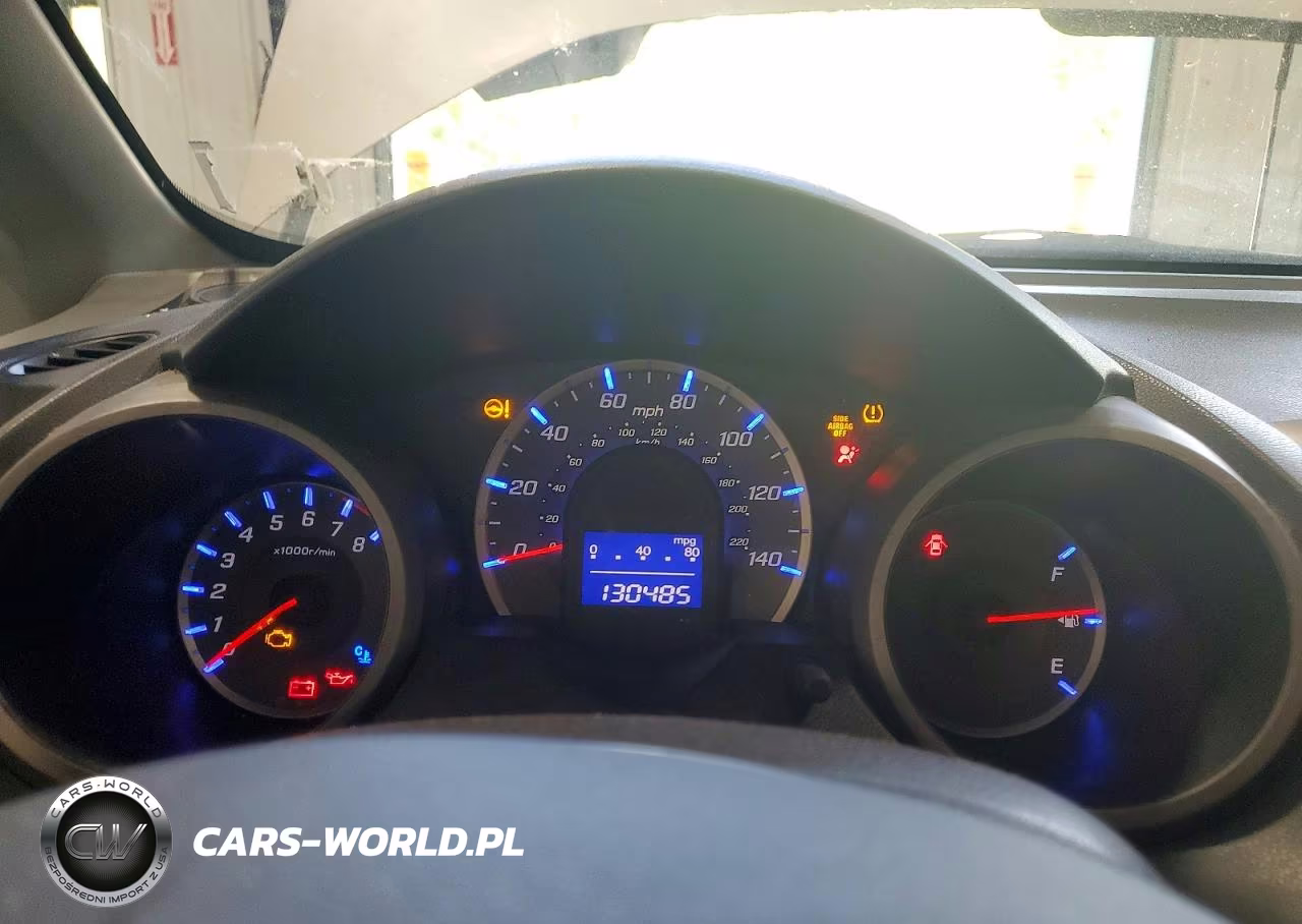 2011 Honda Fit VIN:JHMGE8G36BS001416 - 9