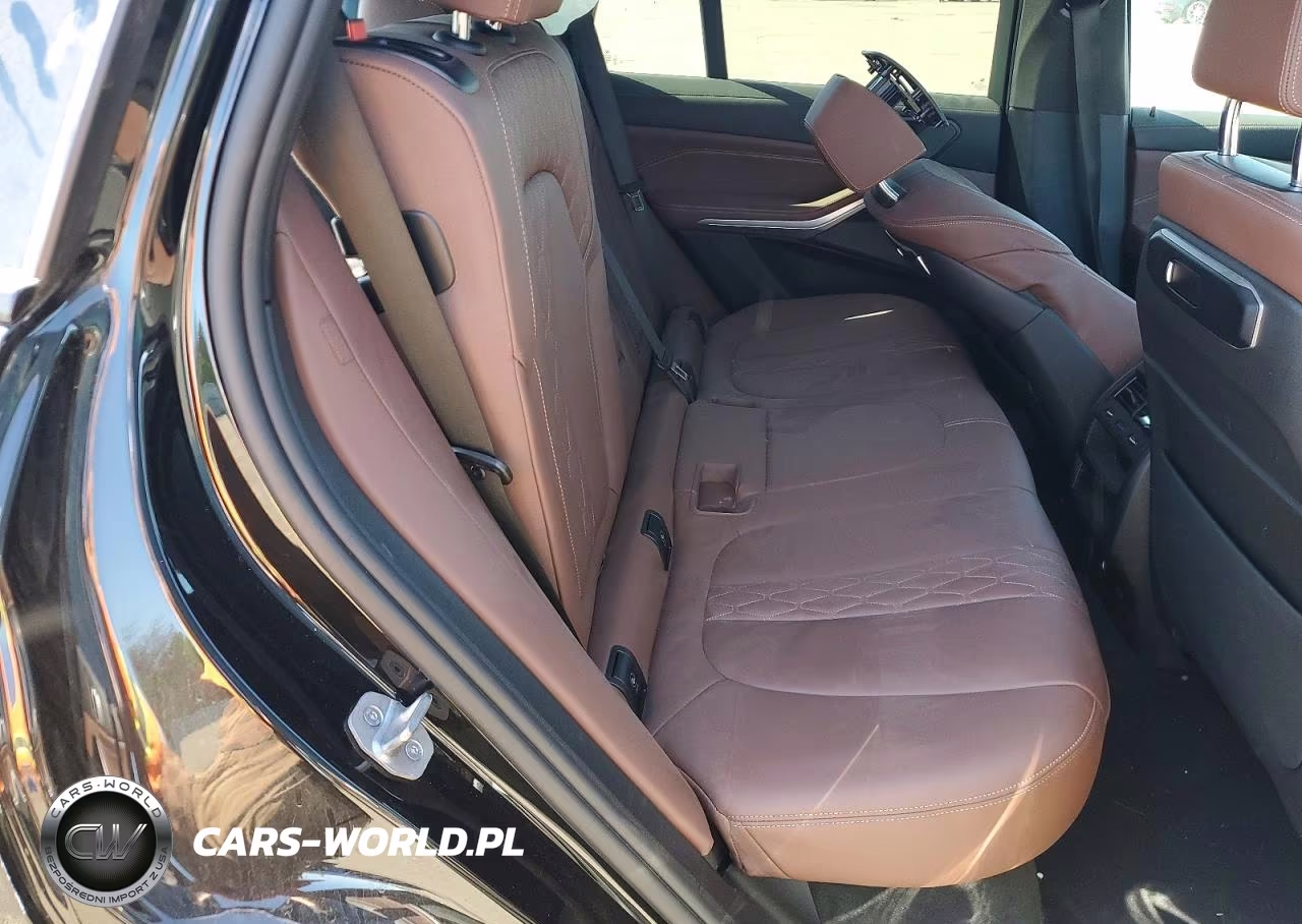 2024 BMW X5 xDrive40I VIN:5UX23EU07R9T47680 - 11