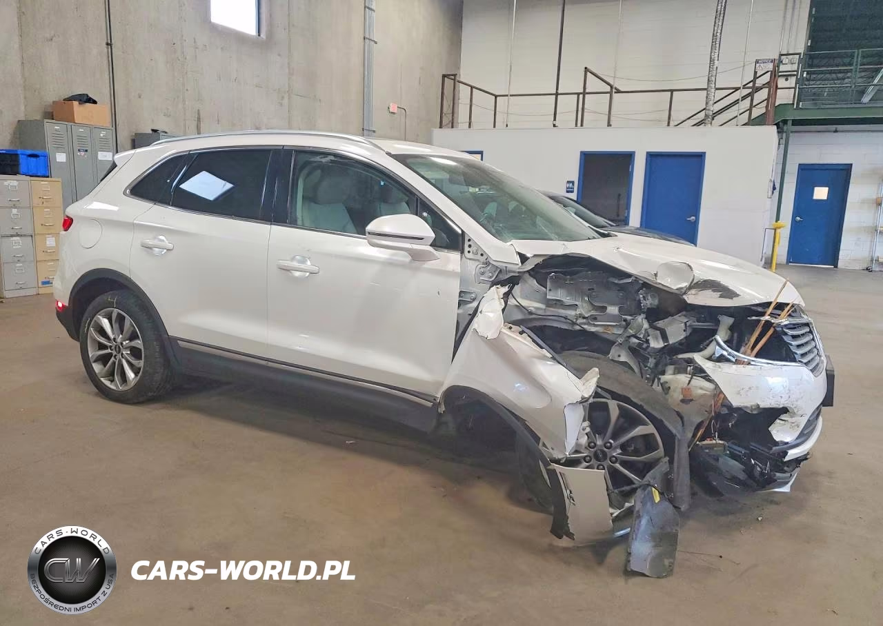 2018 Lincoln Mkc Select VIN:5LMCJ2D97JUL23348 - 4