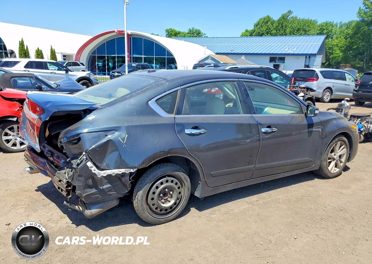 2013 Nissan Altima 2.5 VIN:1N4AL3AP9DC160090 - 3
