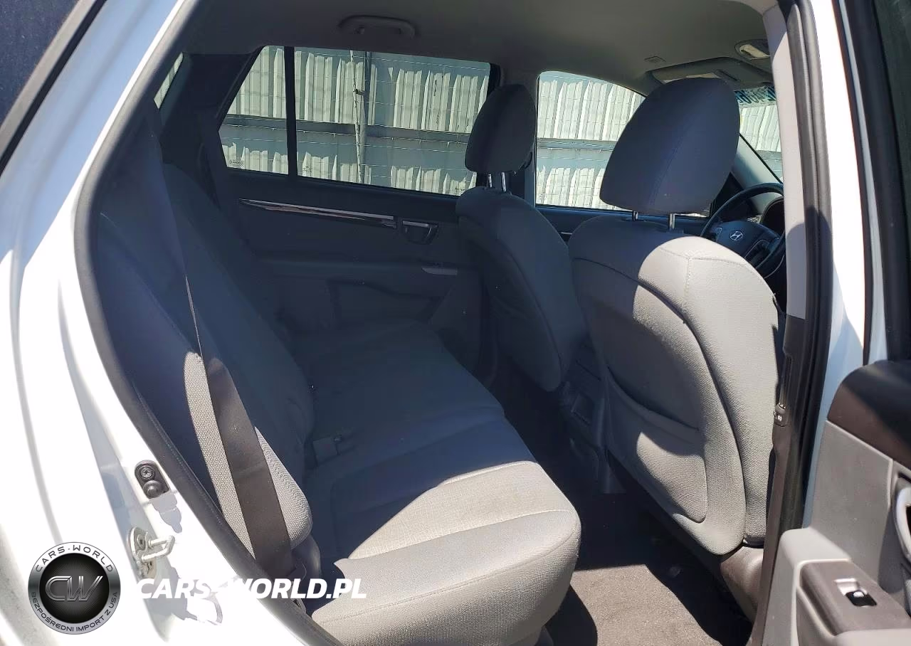 2012 Hyundai Santa Fe Gls VIN:5XYZGDAB5CG115864 - 11